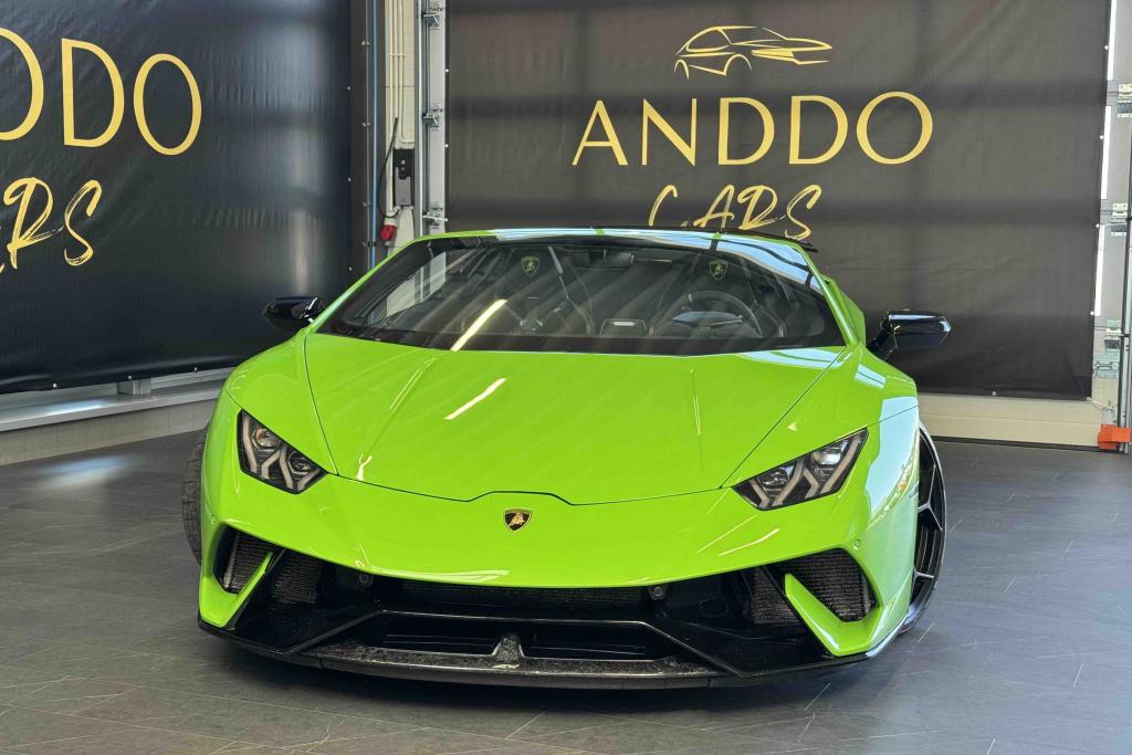 Lamborghini Huracan Performante Spyder - zdjęcie 5